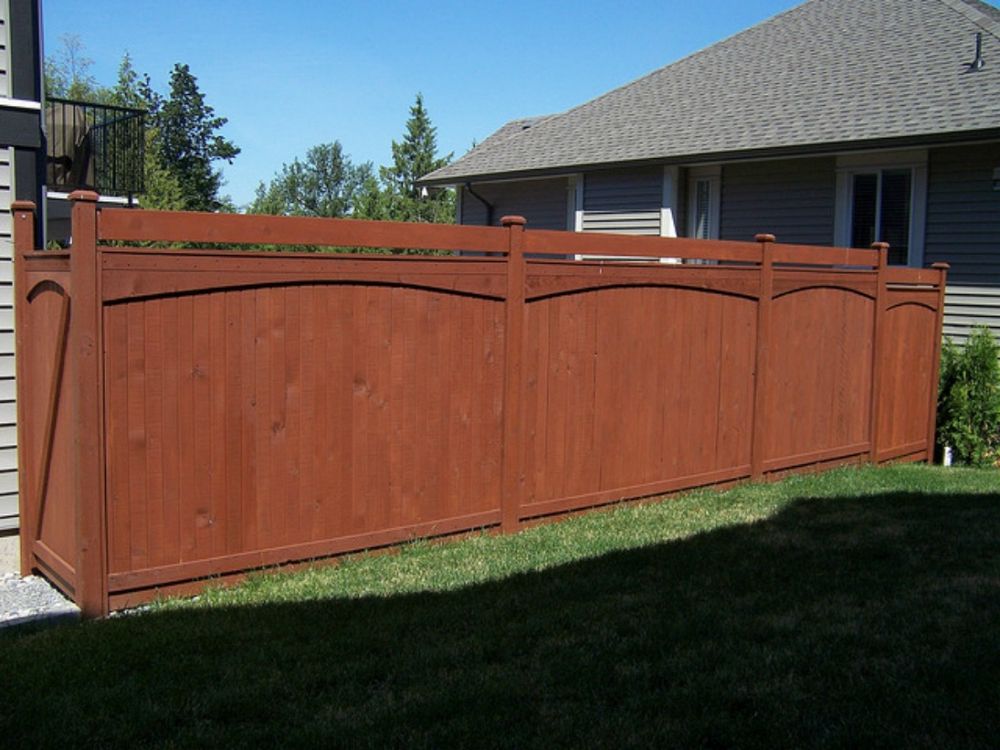Tips to protect your wood fence from the sun